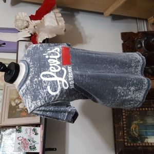 Womens Tee Tshirt T Crewneck Gray LEVI STRAUSS thin material lightweight fabric